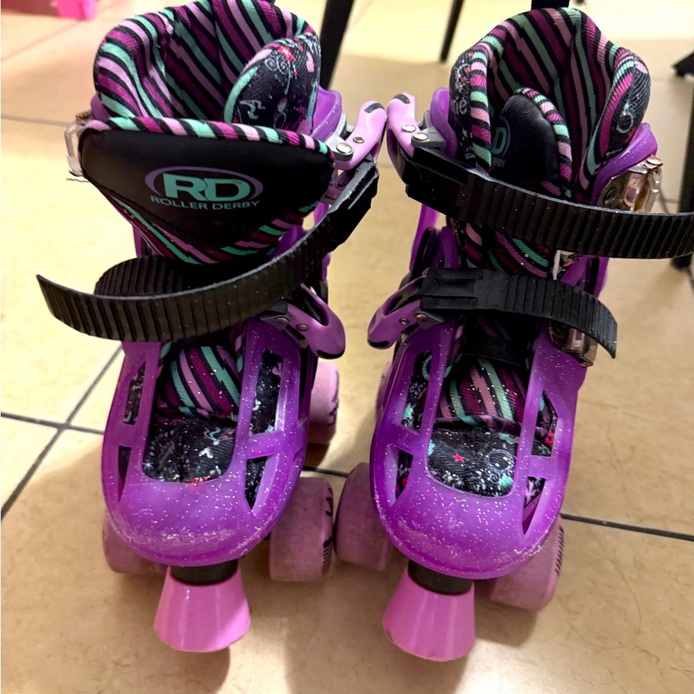 Roller blades